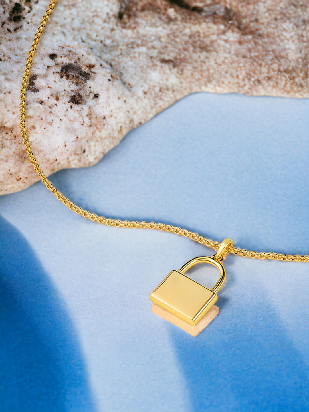 DressBerry Lock Charm Delicate Anklet