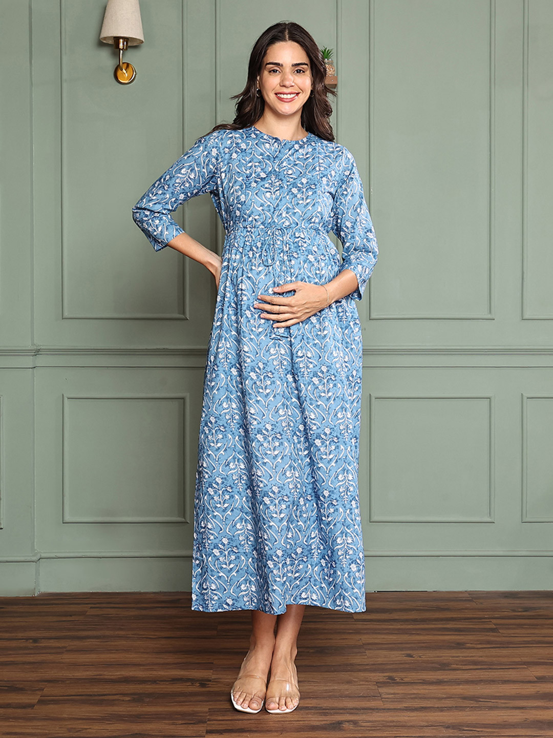 MomToBe Women Cotton Cornflower Blue Maternity Dress