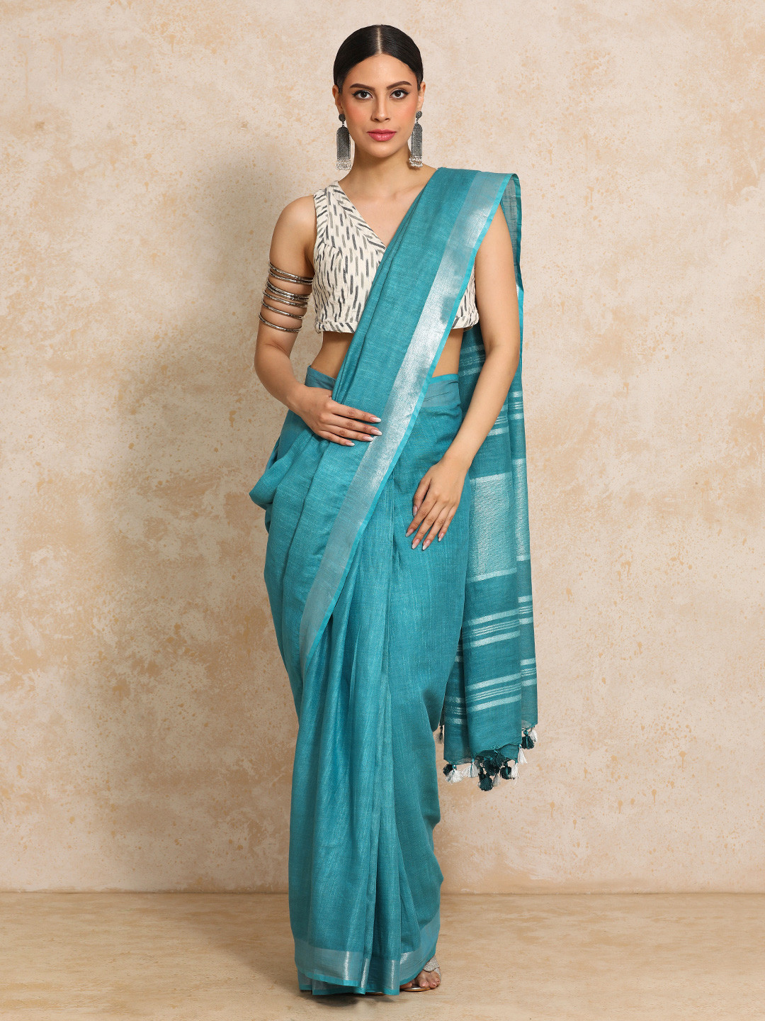 Moara Ready To Wear Cotton Linen Solid  Saree with Unstiched Blouse