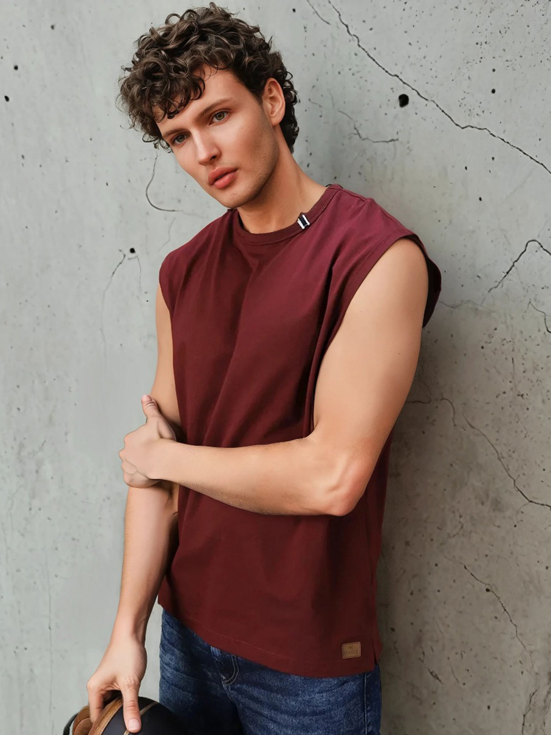 High Star Men Relaxed Fit Cotton Updated Solid Sleeveless T-shirt