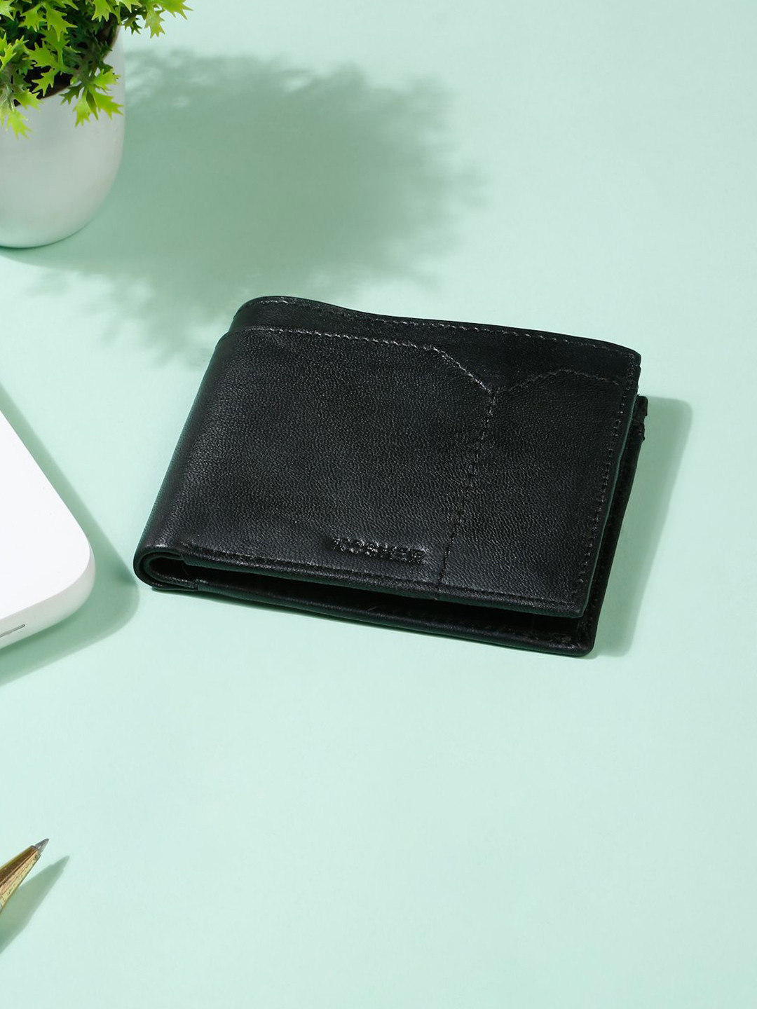 Kosher Men Leather V-Strap Wallet