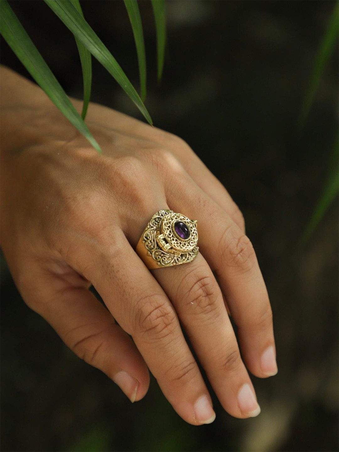 Soul Works Stone-Studded Adjustable Finger Ring with free Brasso polishing Liquid