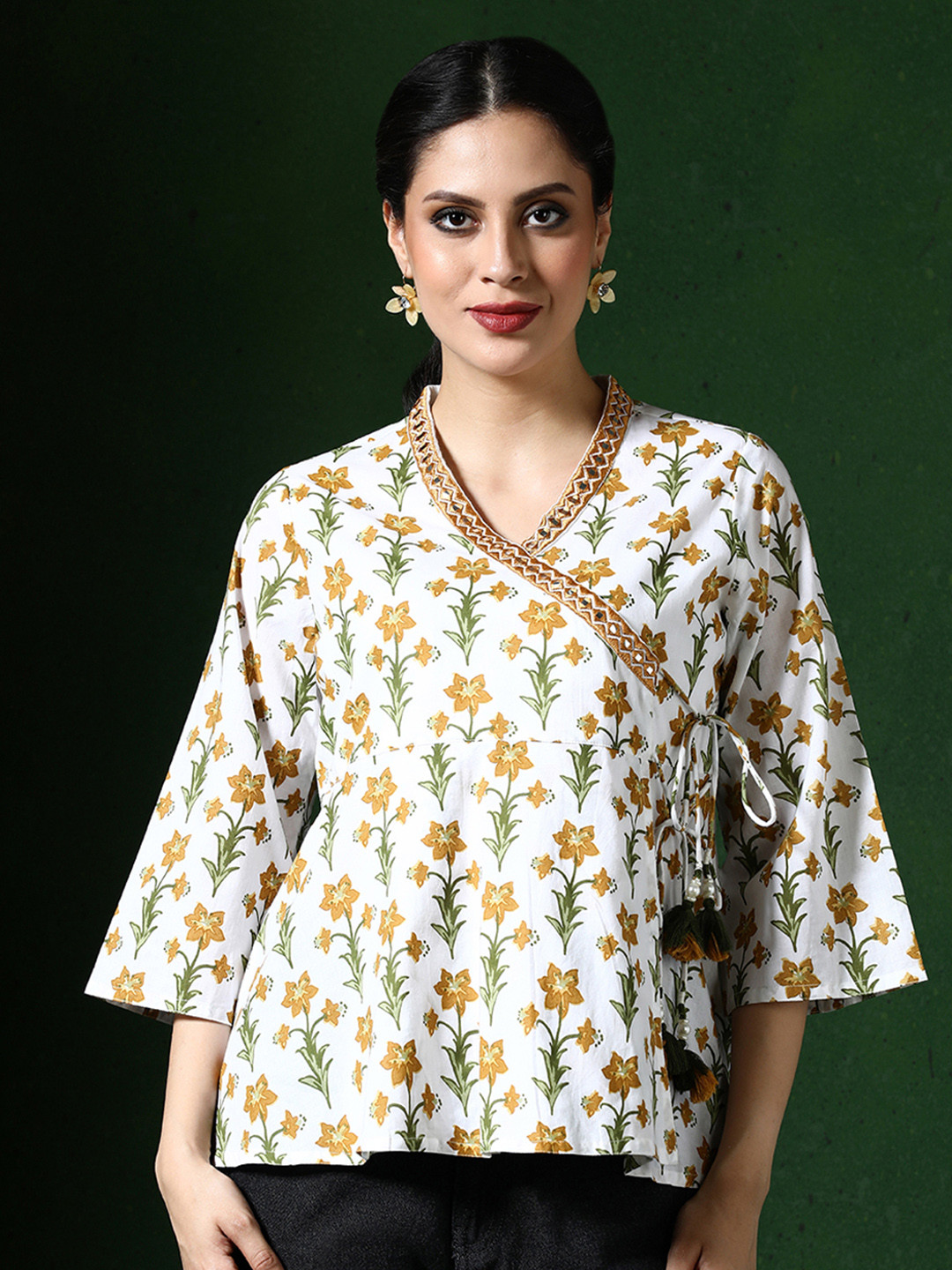 Jaipur Kurti Women Floral Printed Embroidered V-Neck Pure Cotton Peplum Top