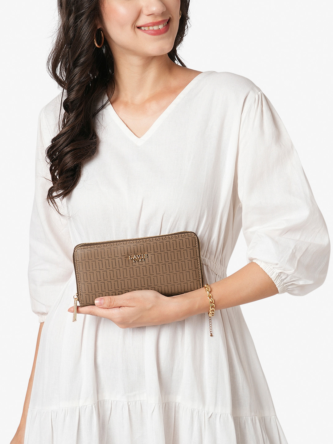 LAVIE LUXE Mono Sacy Large Zip Around Wallet