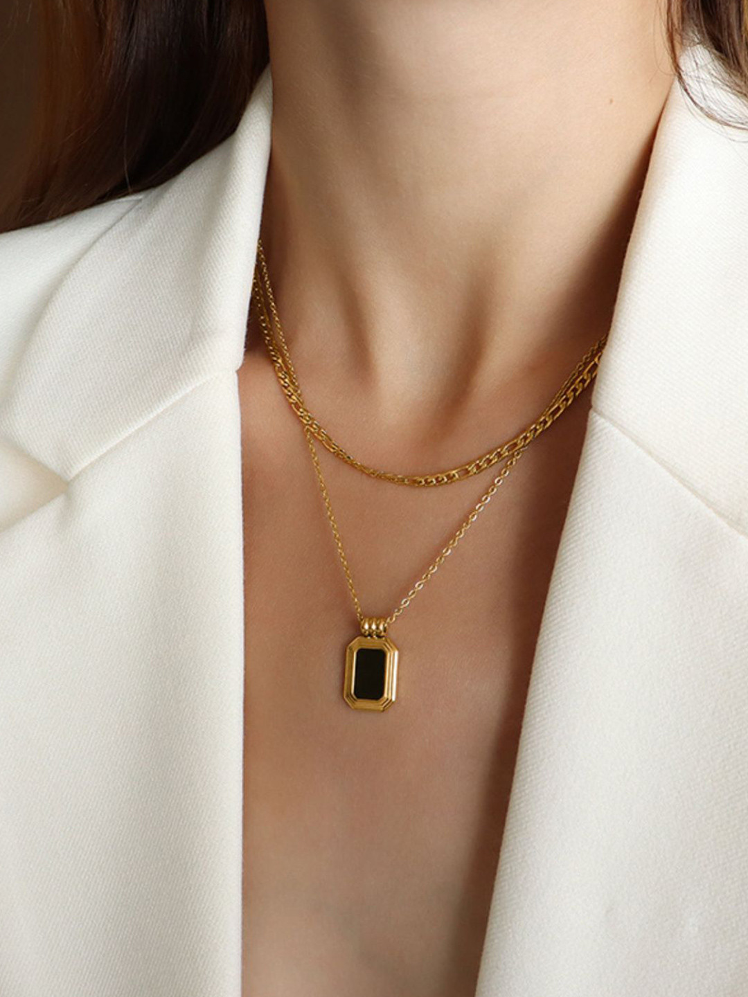 AQUASTREET 18K Gold Plated Waterproof Anti-Tarnish Black Shell Layered Necklace