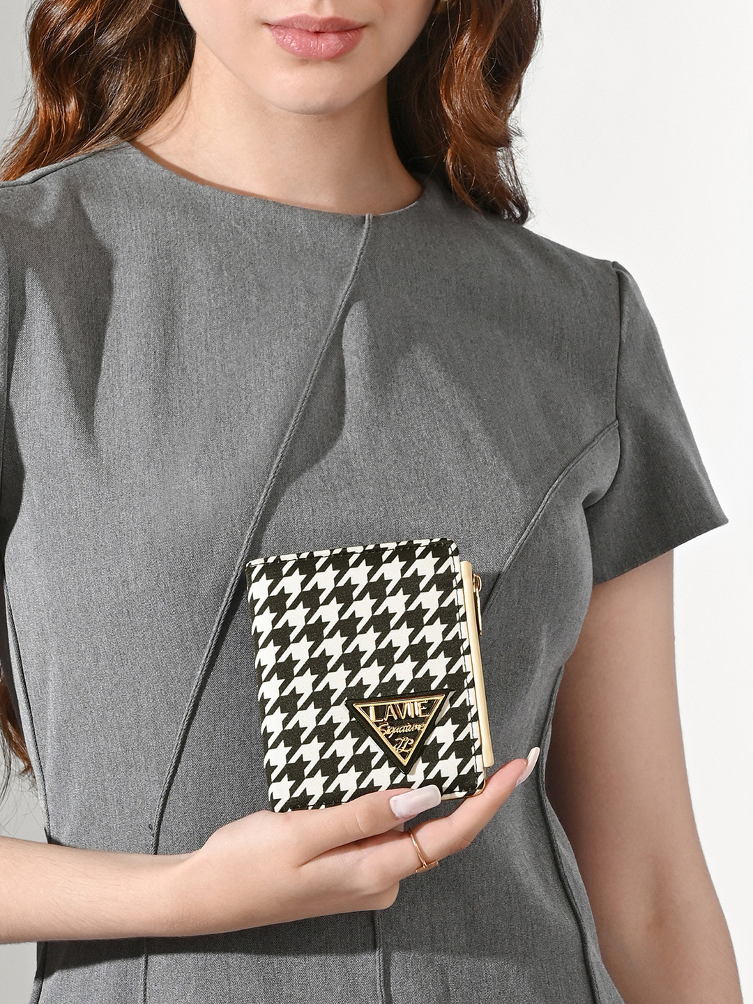 LAVIE Signature Women Carson Small Zip Around Wallet