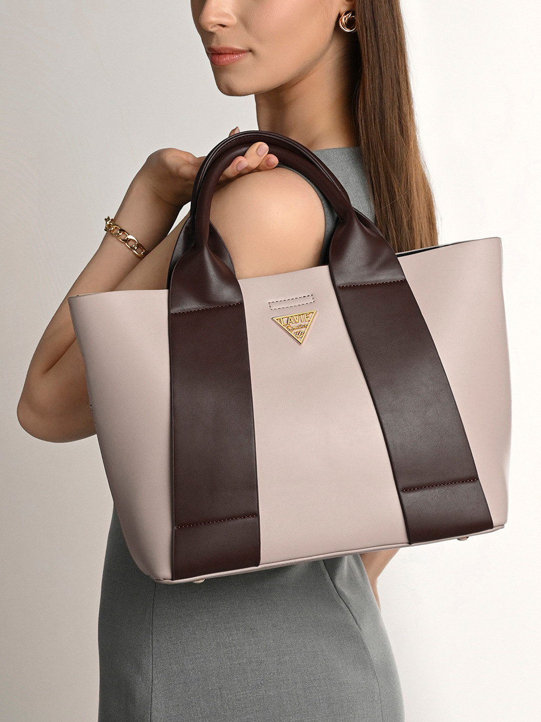 LAVIE Signature Savannah 3C Colourblocked Structured Handheld Bag