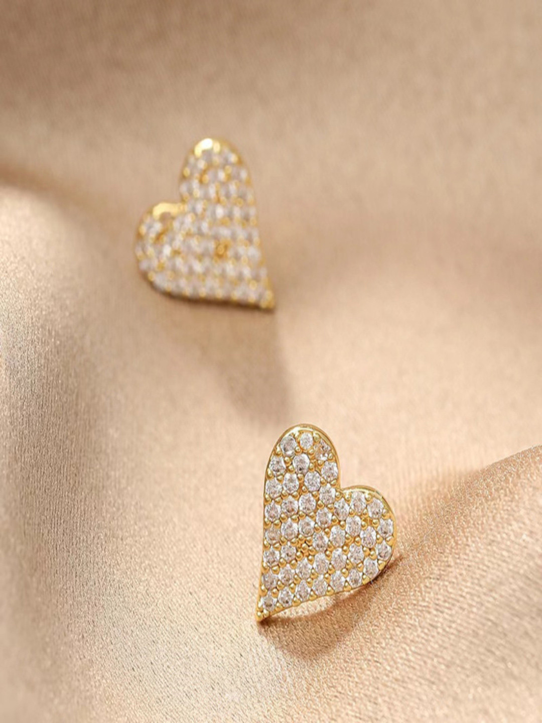 AQUASTREET 18K Gold Plated Waterproof, Anti-Tarnish Medium Heart Zircon Stud Earrings
