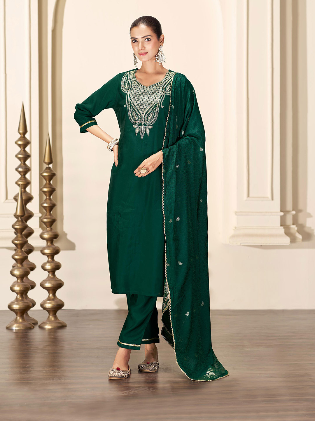 BulBul Women Ethnic Motifs Yoke Design Regular Pure Silk Kurta Palazzos & With Dupatta