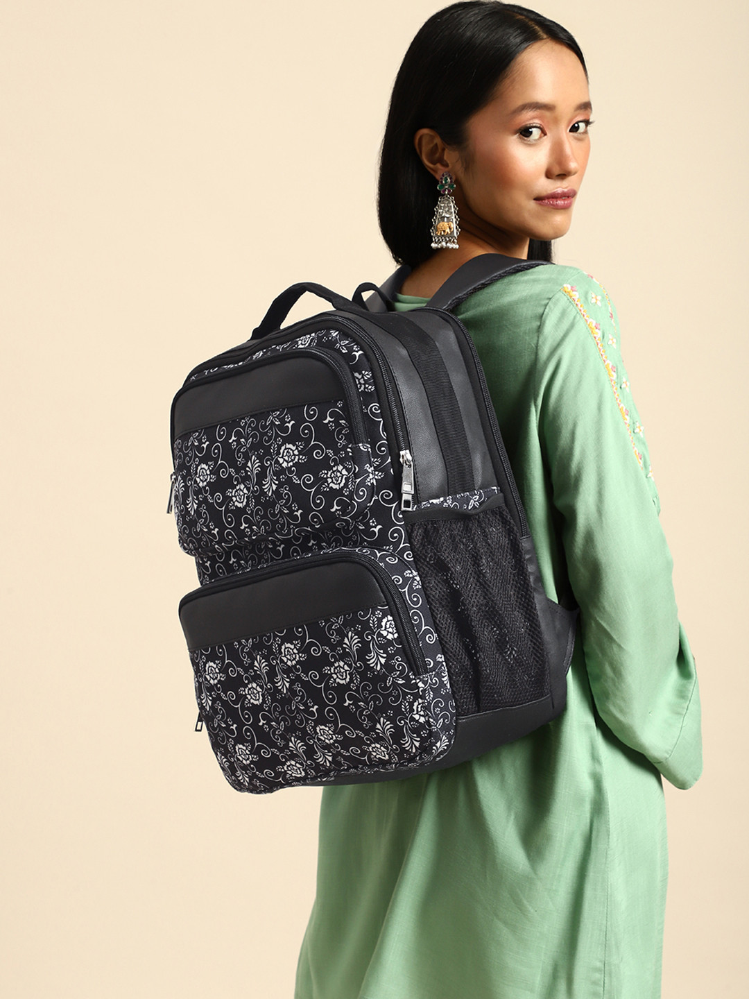 Anouk Women Graphic Printed Backpack
