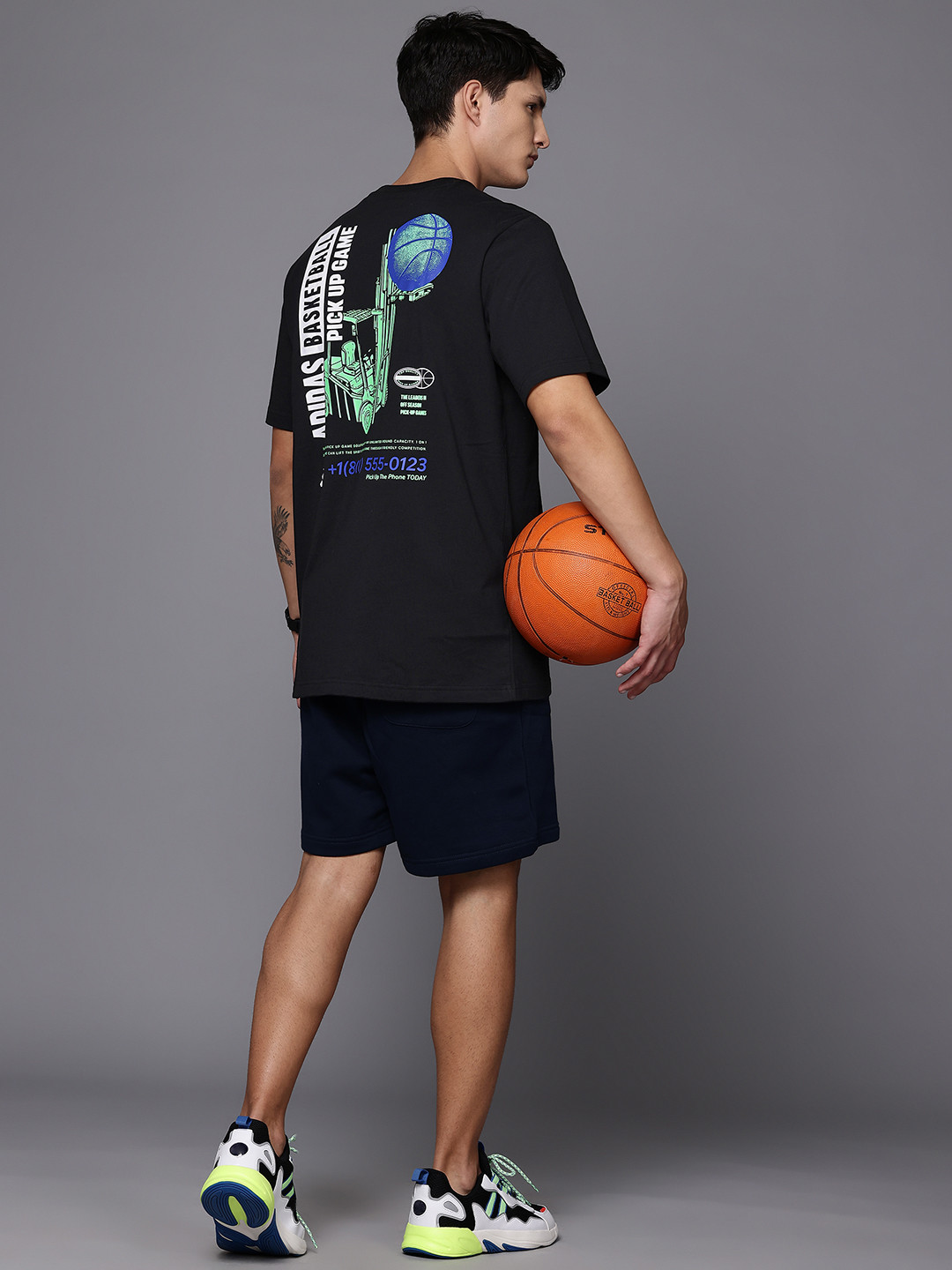 ADIDAS Originals Pick-Up Game Basketball T-shirt