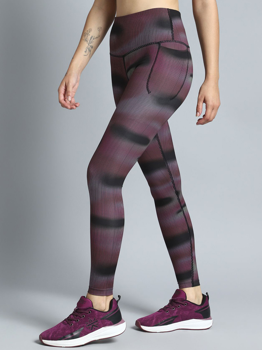 CULT Women Pink Energy Map All Over Print Comflex Tights
