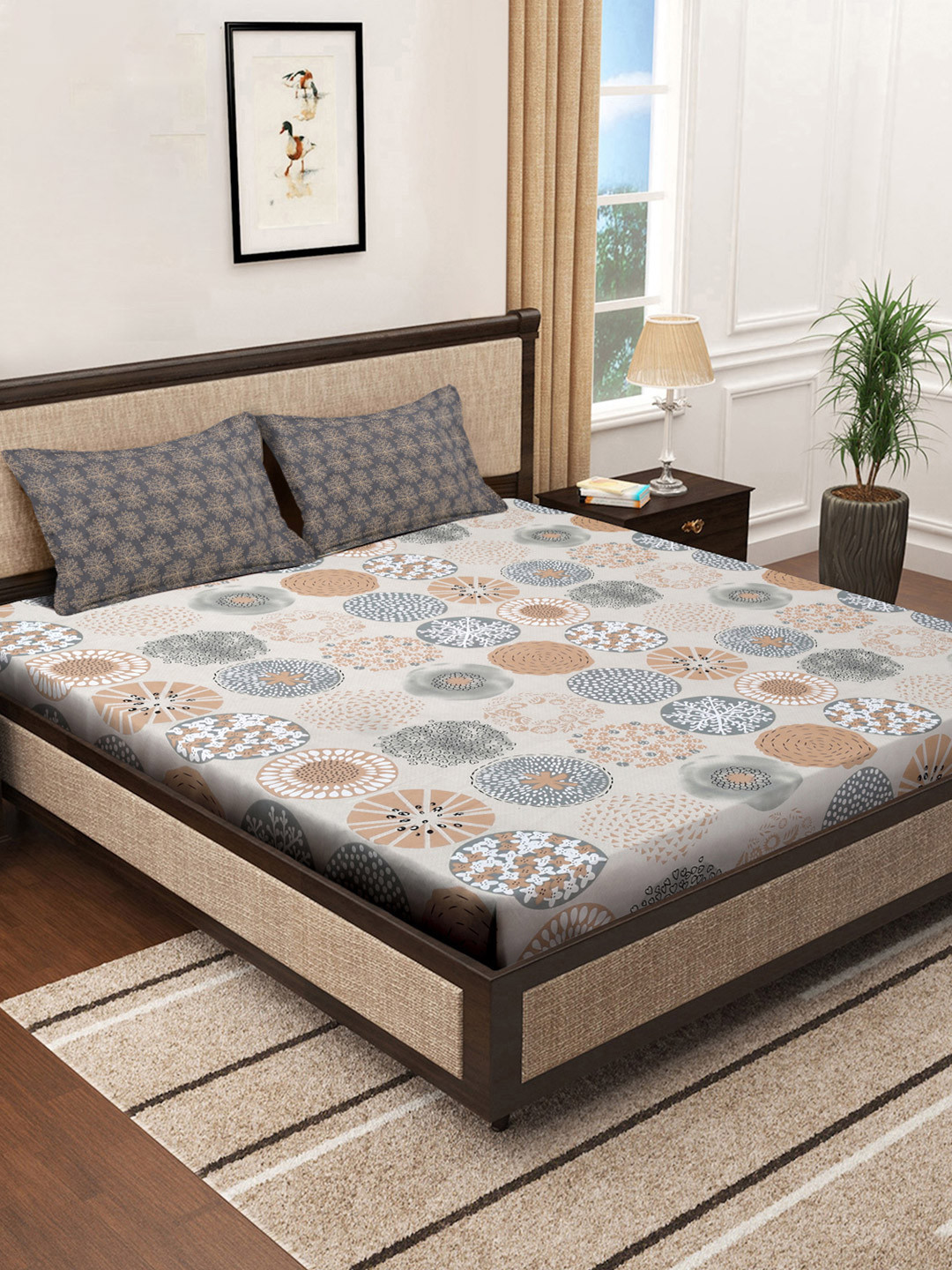 Myntra Elegant Homes White & Mustard Printed 300 TC King Bedsheet Set 2.7 x 2.7 m