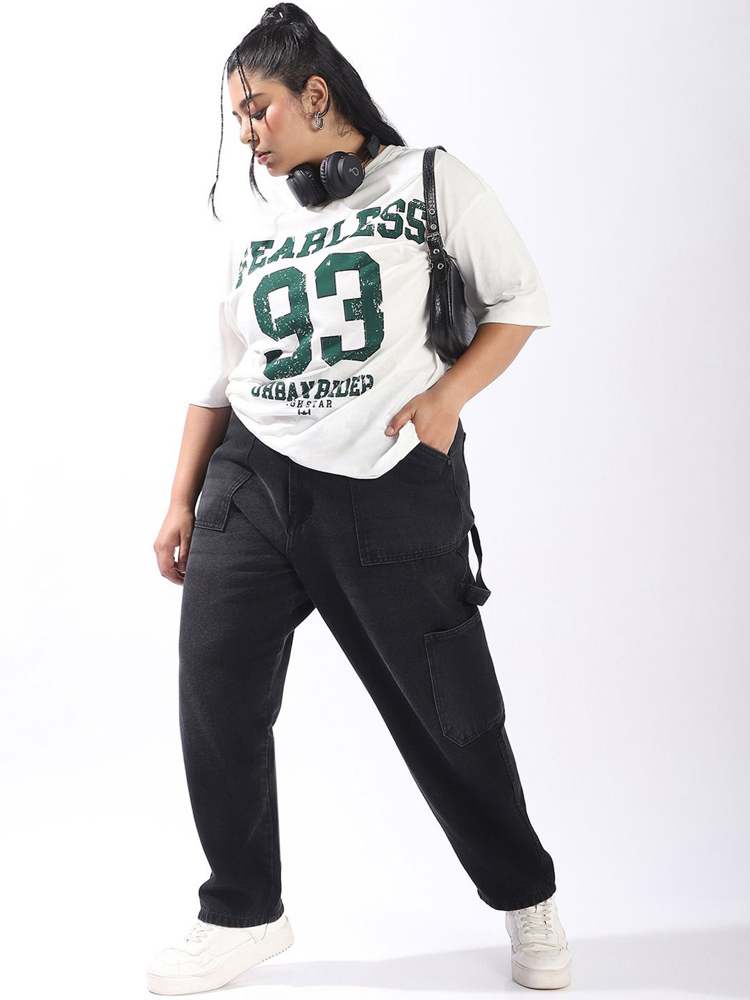 Freeform by High Star Women Relaxed Mom Fit Carpentar Cargo High-Rise Jeans