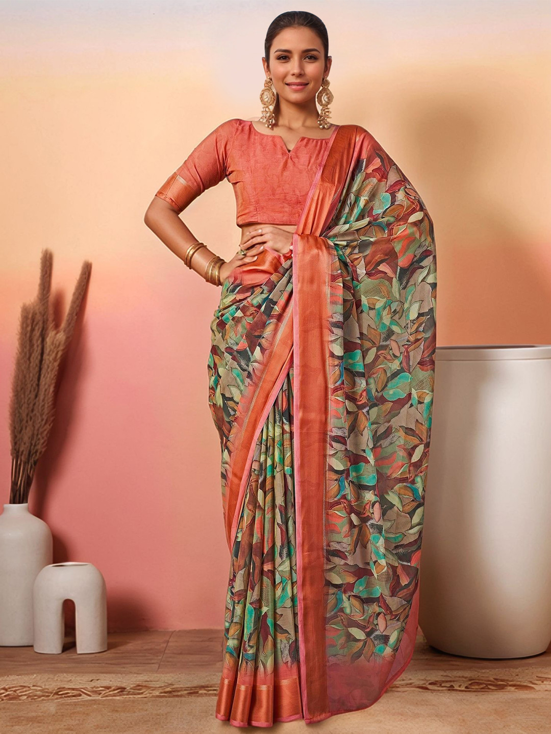 TIRA Abstract Printed Saree with Blouse Piece