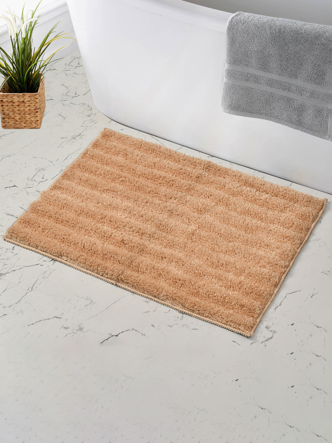 GBL COLLECTION Beige Microfiber Anti-Skid Bath Rug