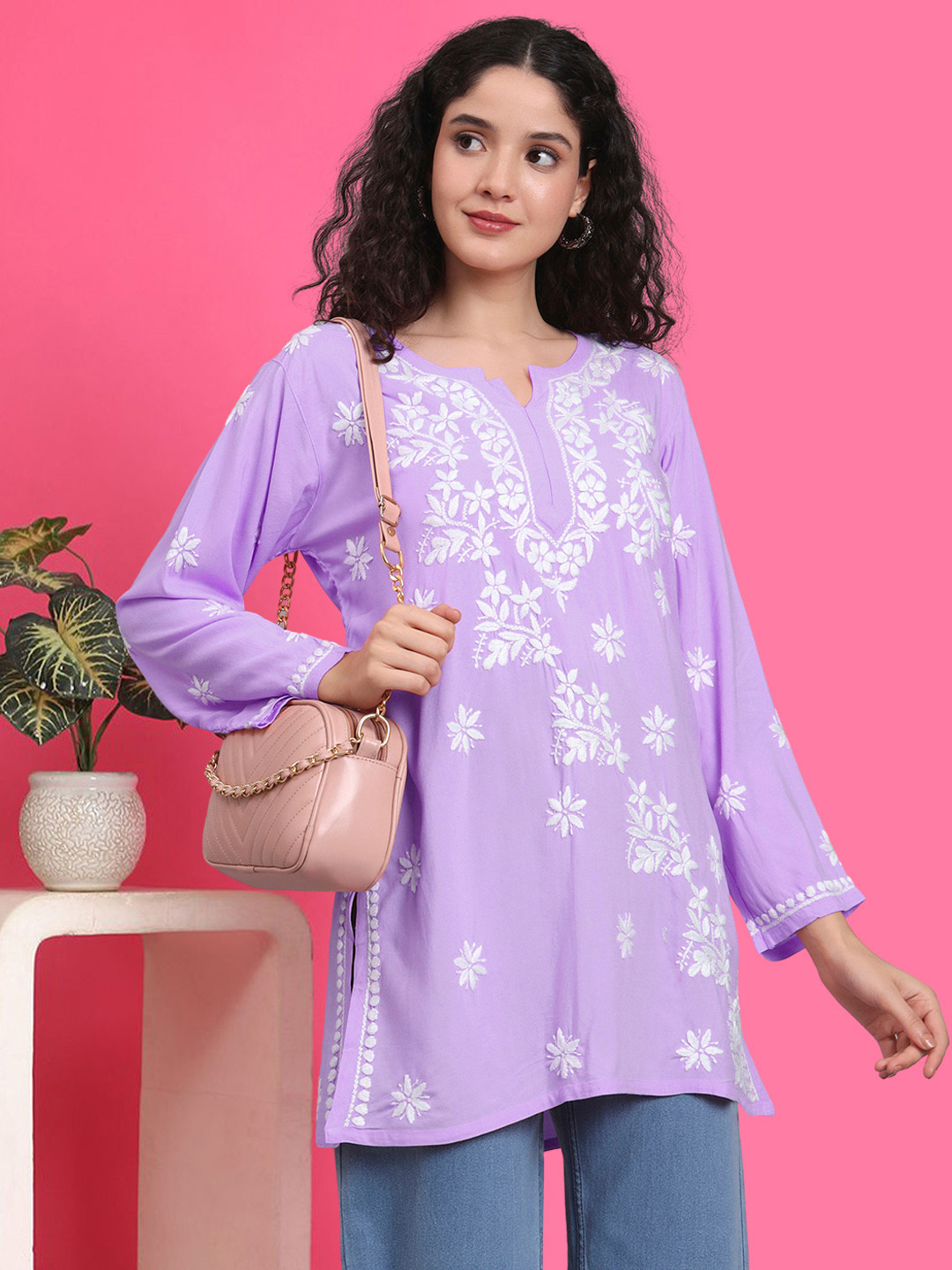 PARAMOUNT CHIKAN Ethnic Motifs Embroidered Thread Work Thread Work Kurti