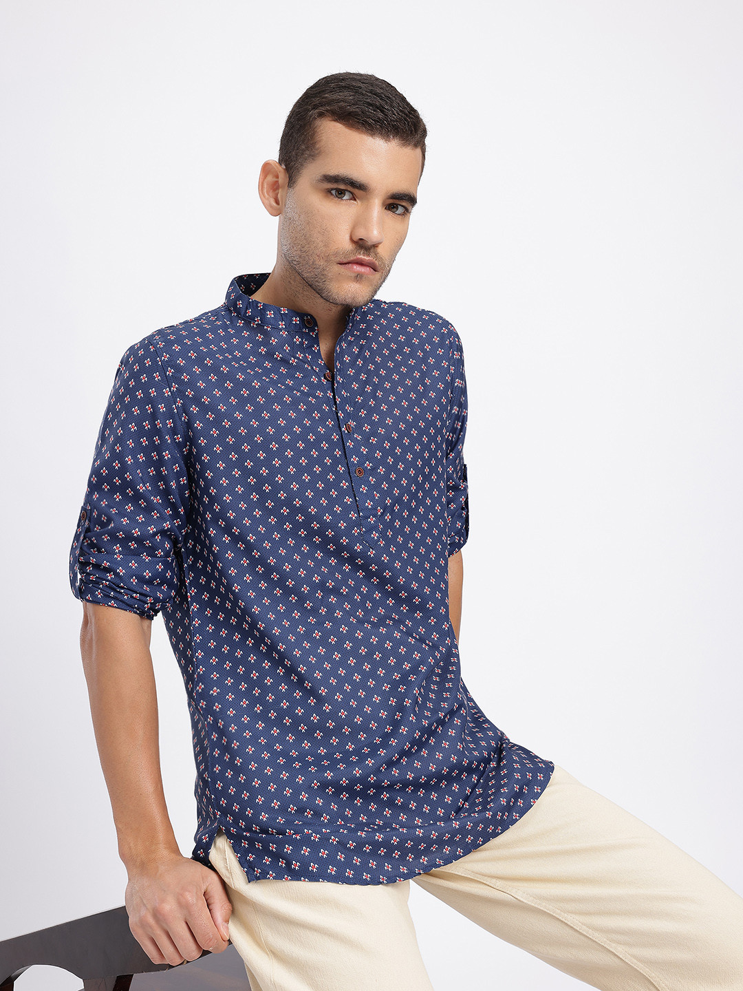 Anouk Rustic Ethnic Motifs Print Band Collar Roll-Up Sleeves Straight Kurta