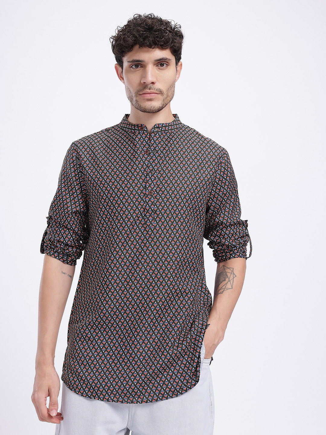 Anouk Rustic Ethnic Motifs Print Roll Up Sleeves Kurta