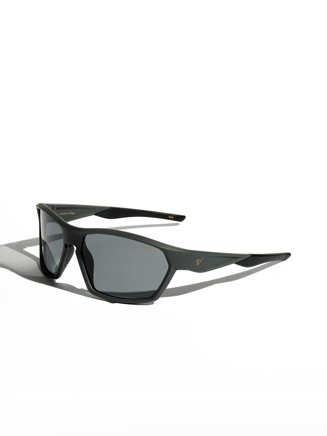 Vintage Unisex Sports Sunglasses with Polarised and UV Protected Lens Thunder Luxe Col 204