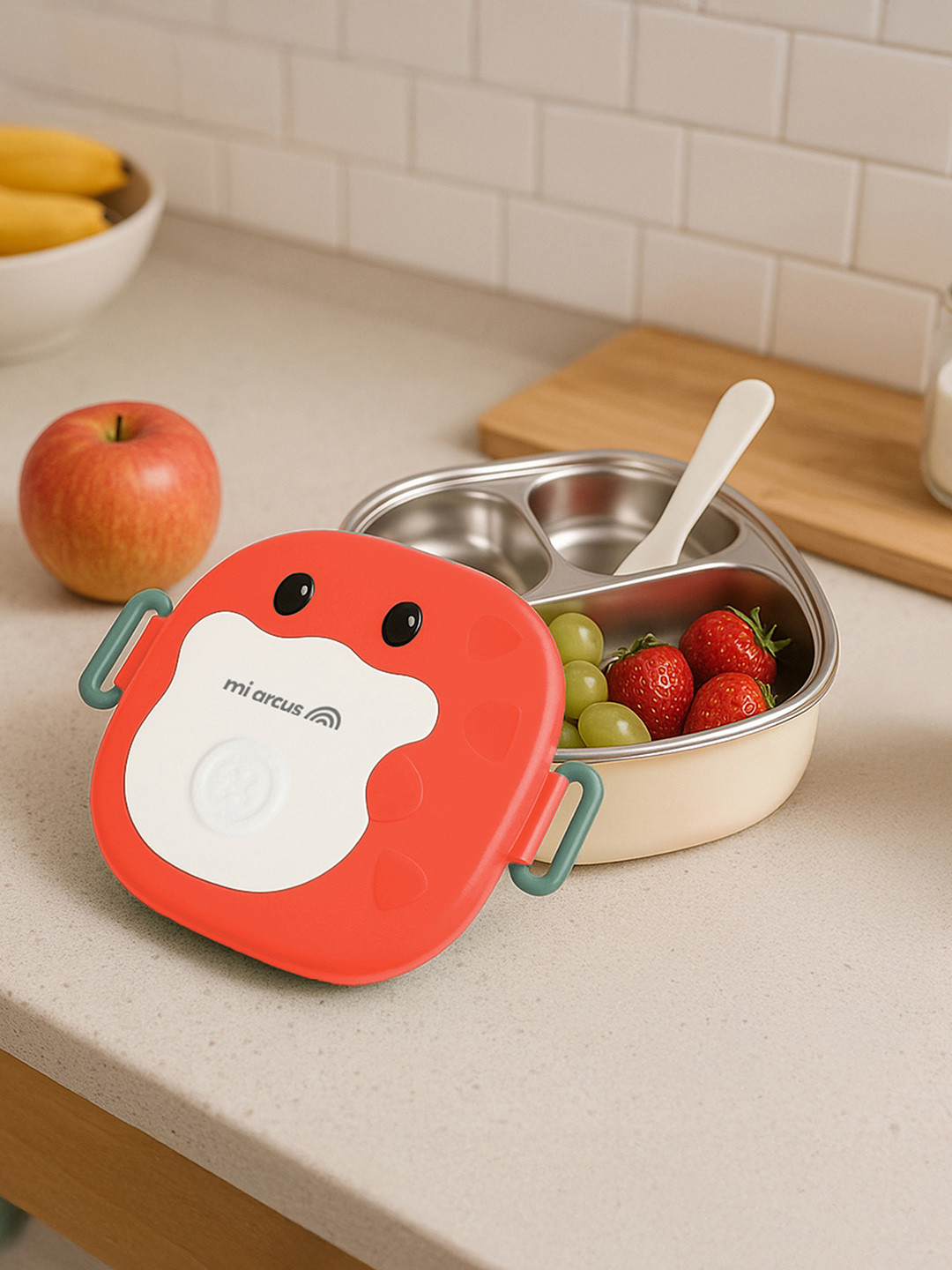 MiArcus Cute Animal Themed Plastic Dishwasher Safe Lunch Box With Spoon and Fork