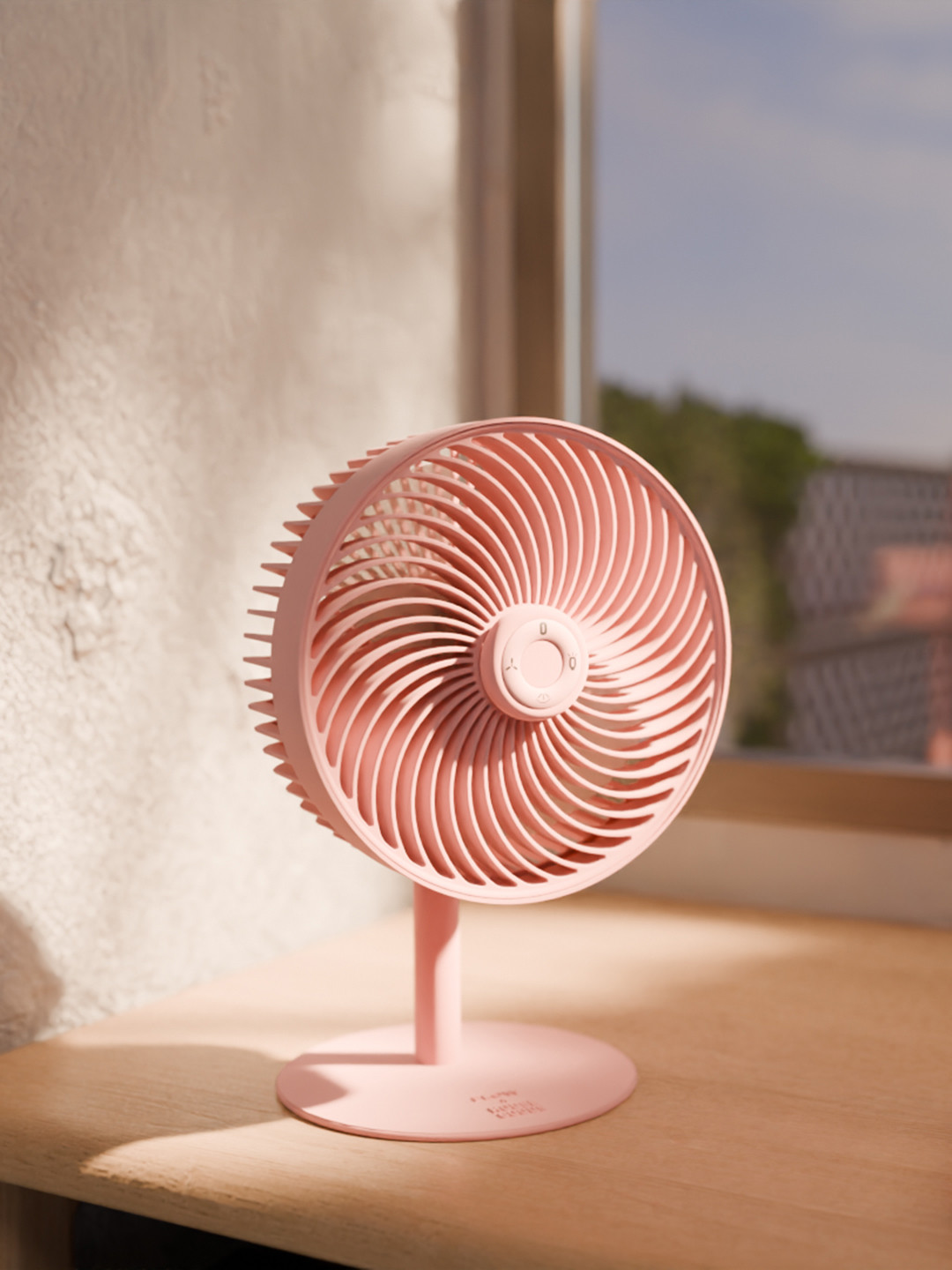 HOUSEGOODS Pink Remote Controlled 4 Blades Rechargable High-Speed Cordless Table Fan