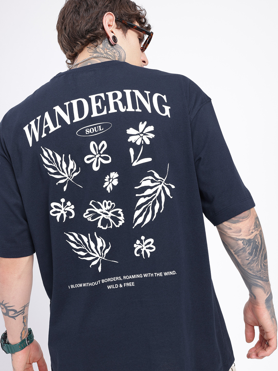 glitchez Men Printed Drop-Shoulder Sleeves Oversized T-shirt