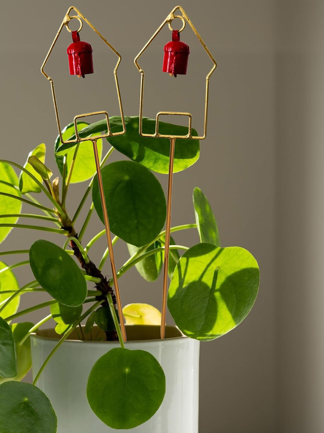 JASMEY HOMES 2-Pcs Yellow & Red House Garden Stakes