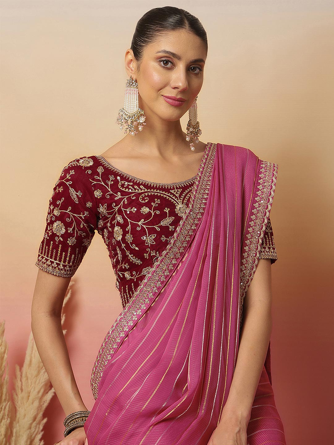 Sangria Striped Print Designer Saree With Blouse Piece