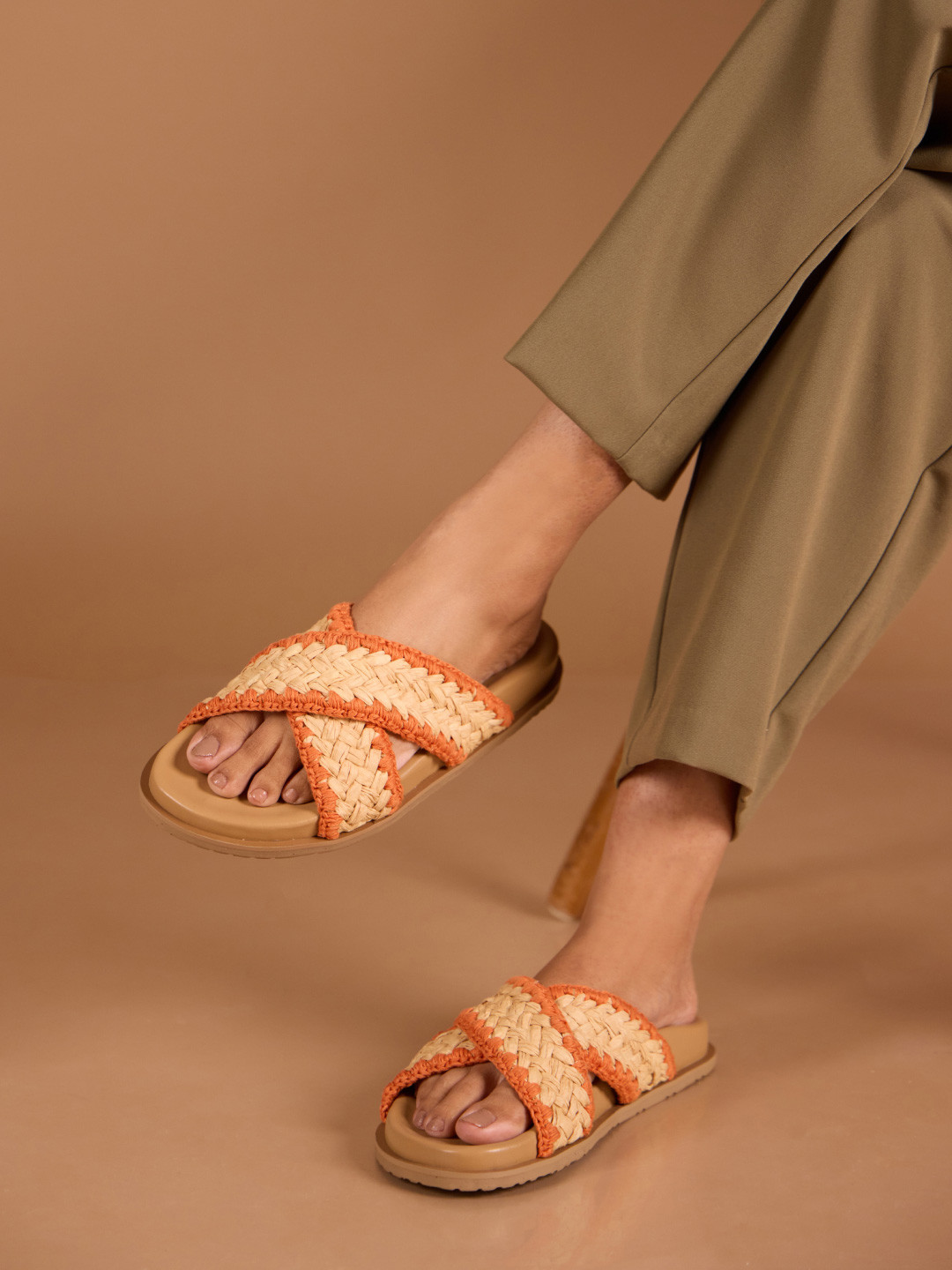 CAI Women Woven Design Open Toe Cross Strap Jute Slider
