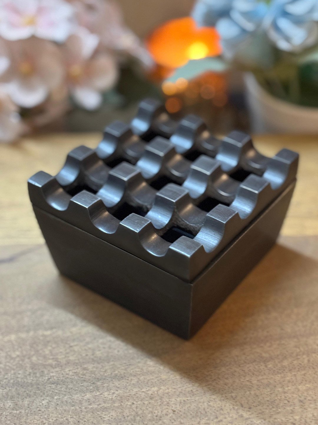 PURI Black Single Aluminium Ash Trays