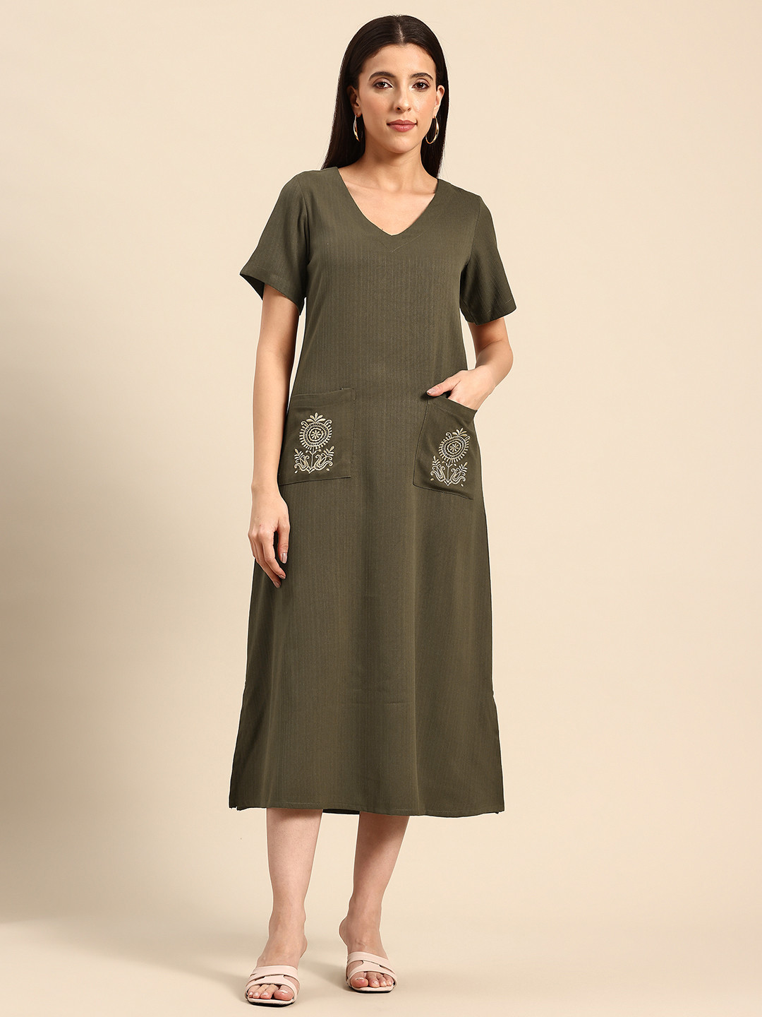 A&K Embroidered A-Line Midi Dress