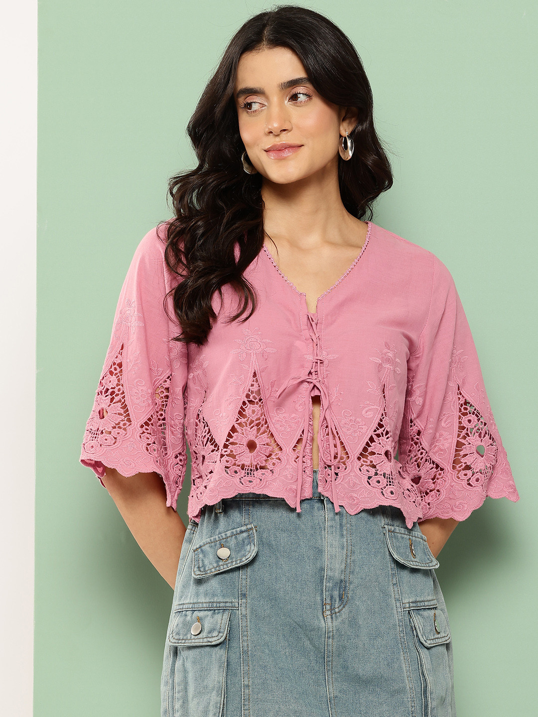 Killer Floral Embroidered Scalloped Hem Cotton Crop Top