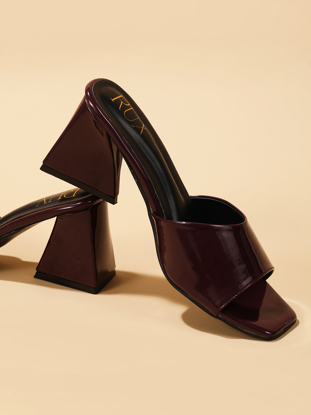 RUXBYPAYAL Mid-Top Open Back Glossy Block Heels