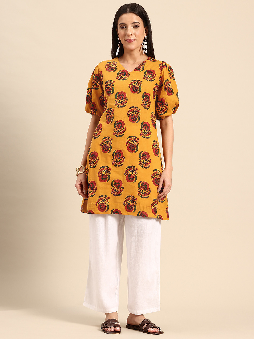 A&K Floral Printed V-Neck Pure Cotton Kurti