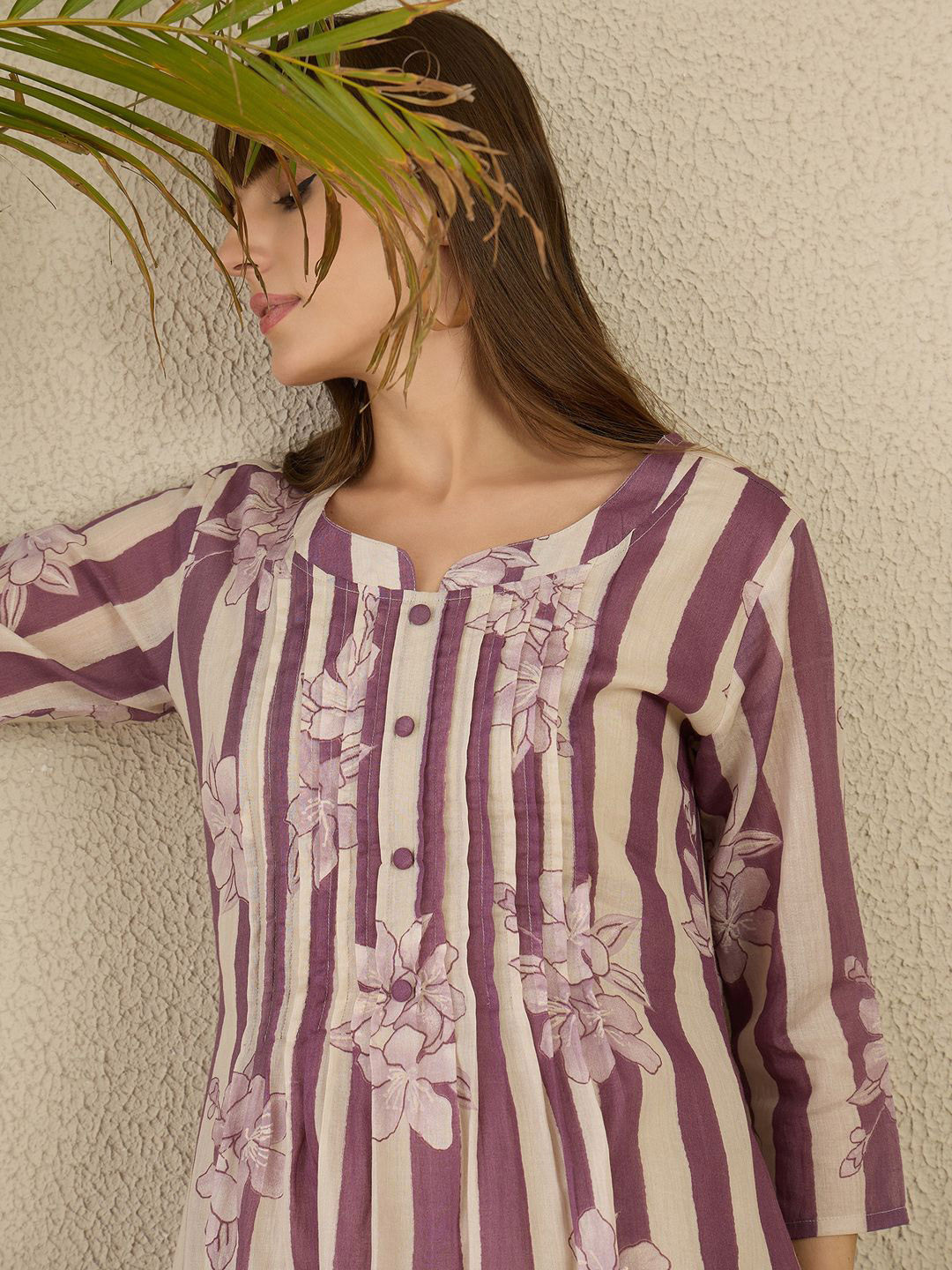 Indo Era Floral Screen Printed Notch Neck A-Line Pure Cotton Kurta With Trousers