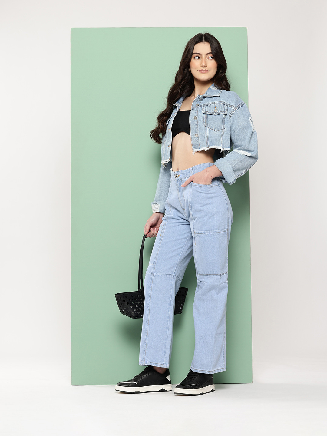 Killer Women Mid-Rise Cargo Style Slouchy Fit Jeans