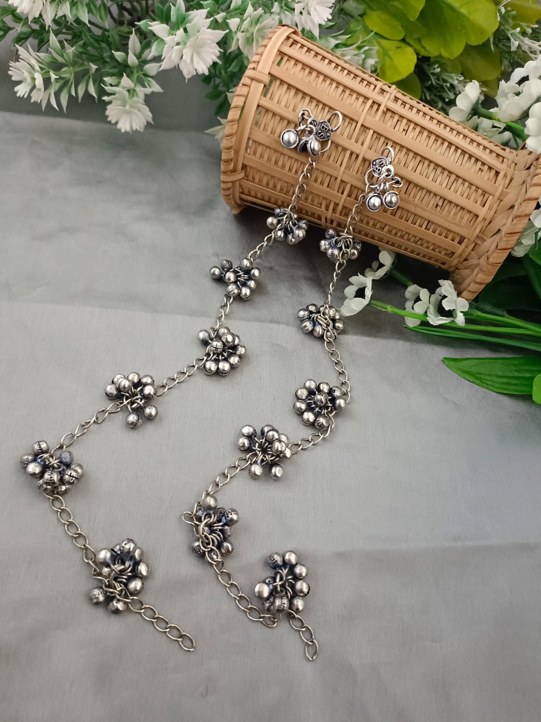 Sanjog Silver-Plated Oxidised Artificial Beads Ghungroo Payal Anklet