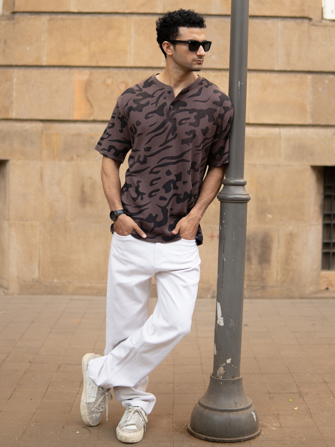 Powerlook Men Abstract Printed Henley Neck Drop-Shoulder Sleeves Regular Fit T-shirt