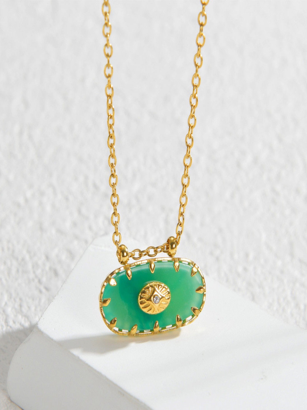 AQUASTREET 18K Gold Plated Waterproof Antitarnish Green EvilEye Oval Pendant