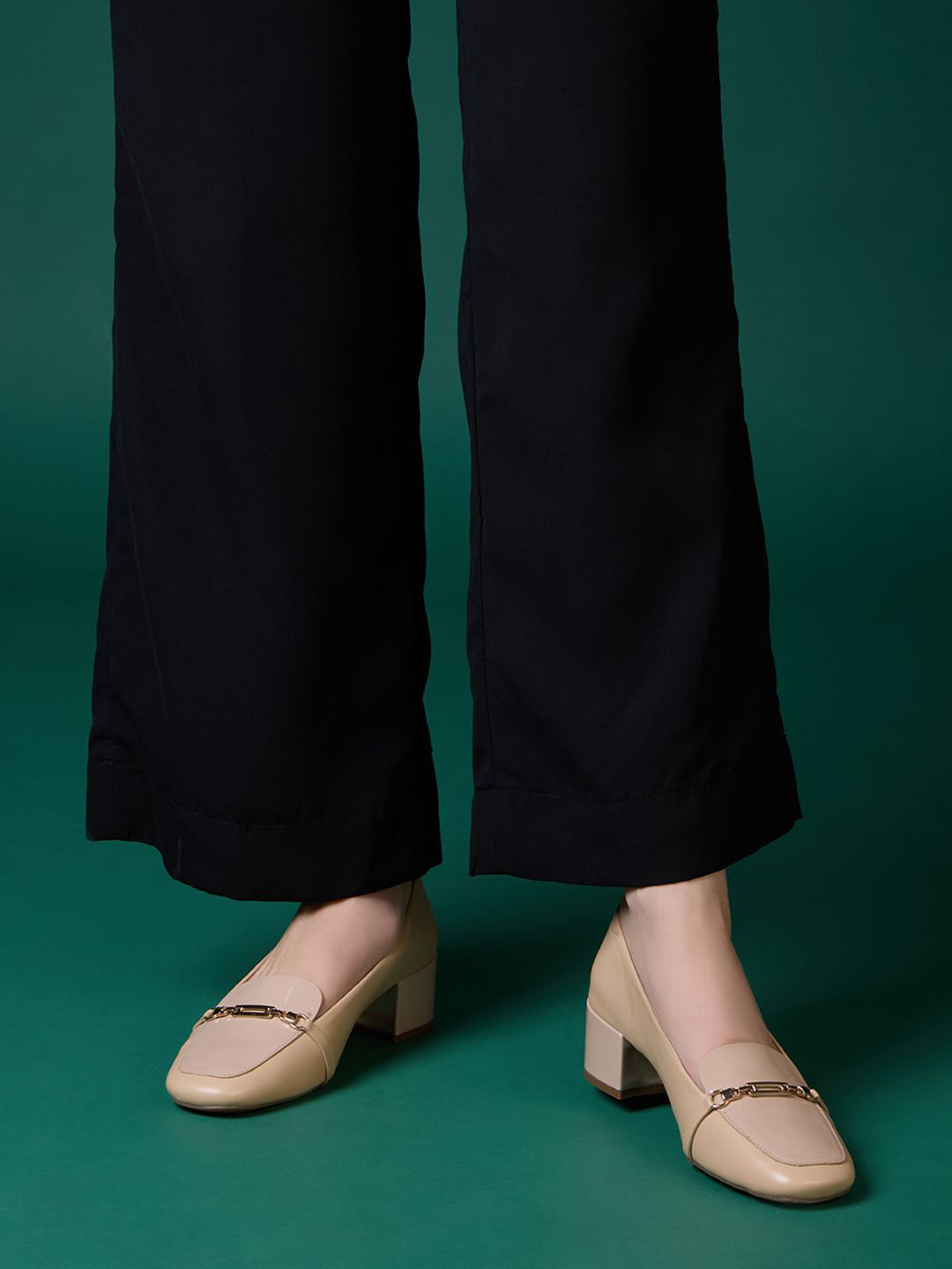 Inc 5 Women Party Wear Solid Round Toe Block Heel Pump