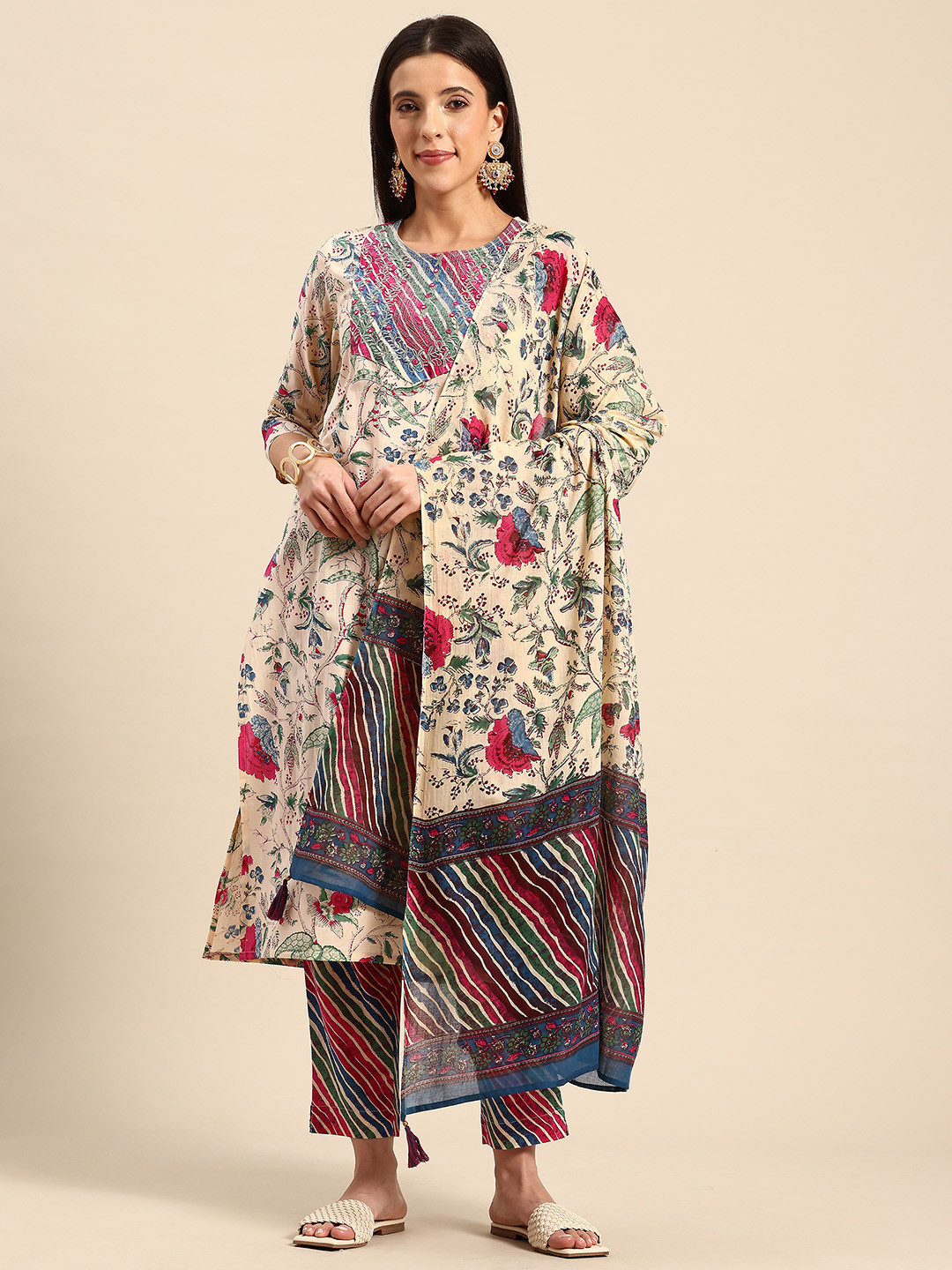 A&K Women Floral Embroidered Kurta with Trousers & Dupatta
