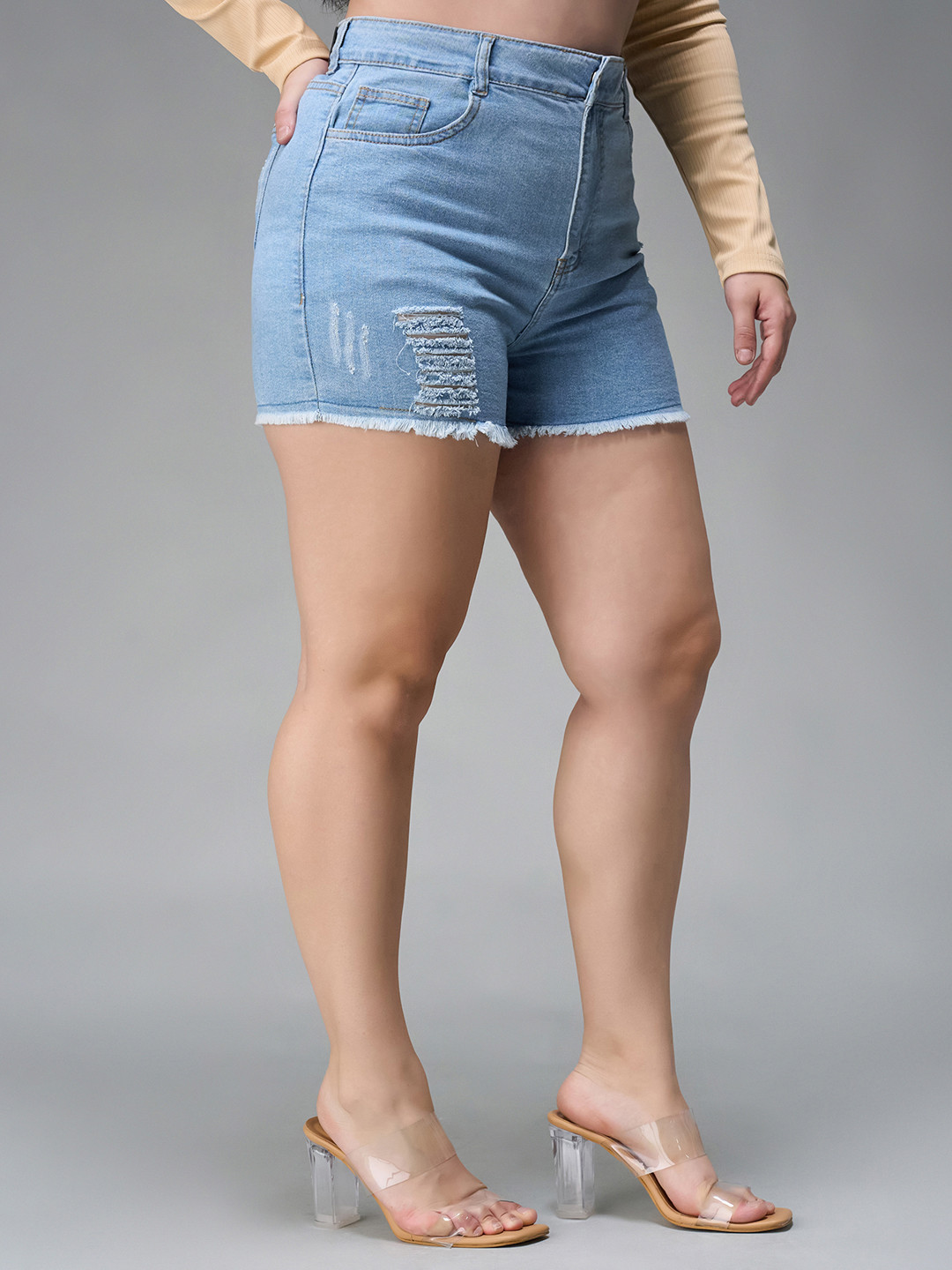 Miss Chase A+ Plus Size Distressed Denim Regular Fit Shorts
