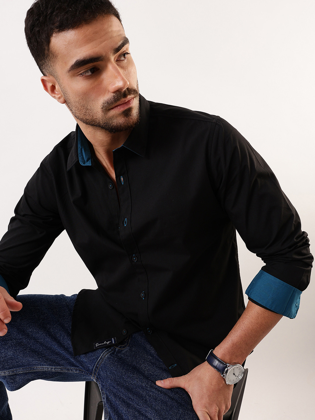 Dennis Lingo Men Solid Spread Collar Full Sleeves Regular Fit Casual Shirt