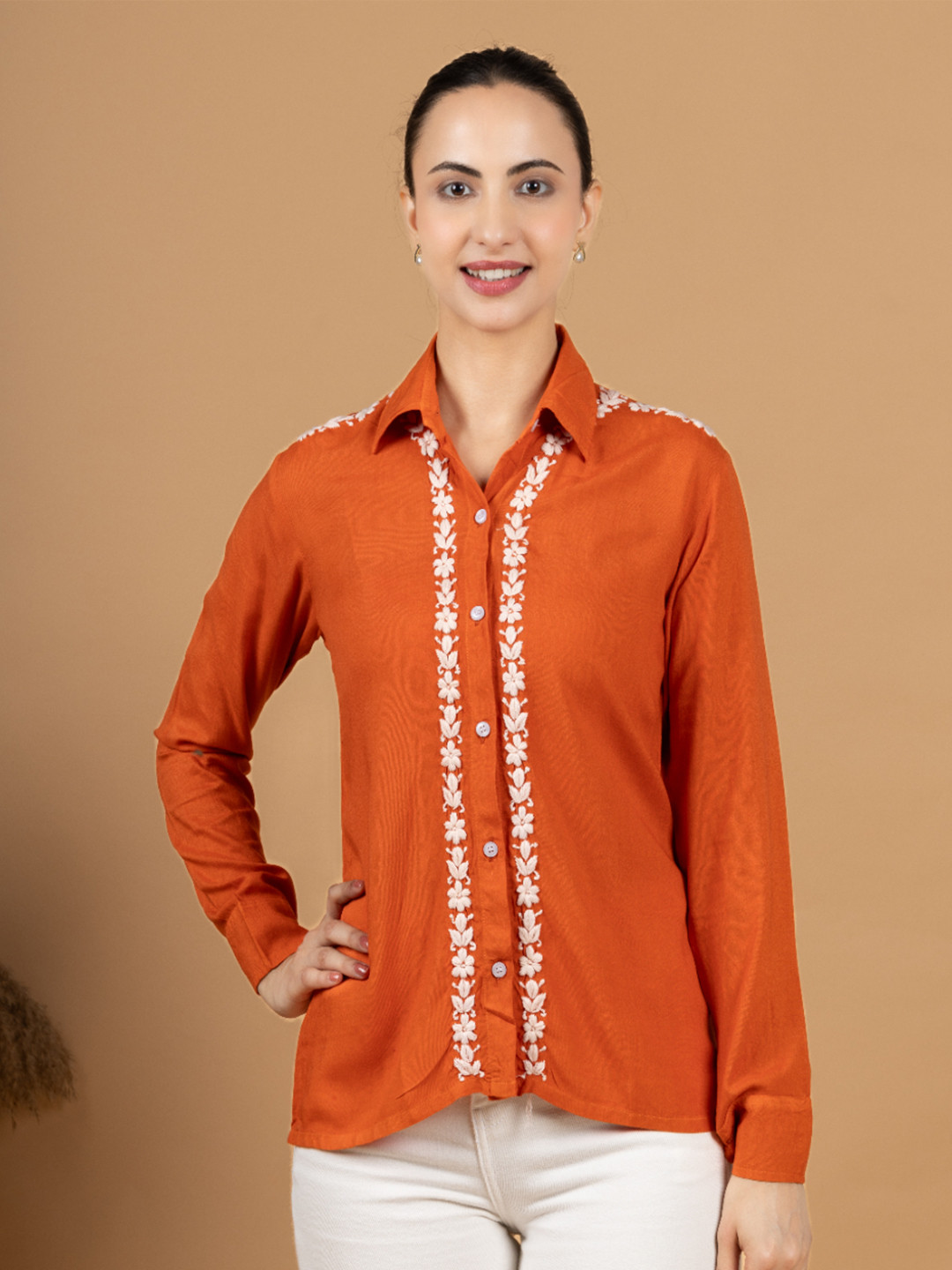 GHARANA INDIA Floral Embroidered Shirt Collar Top