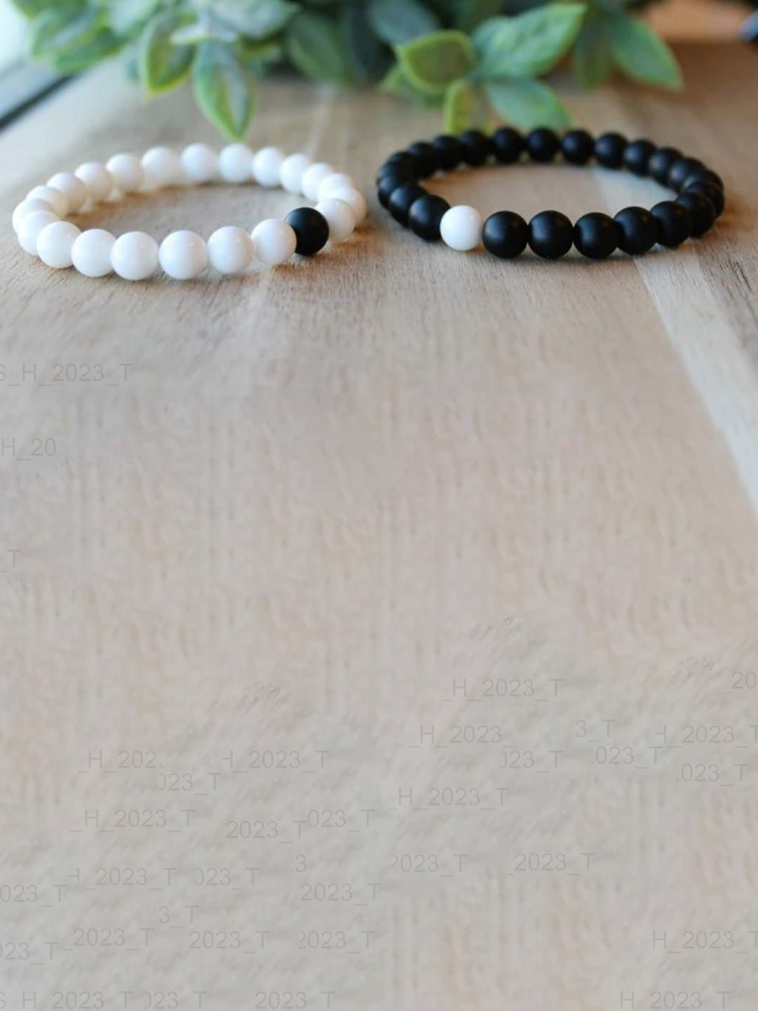 DIVASTRI Set Of 2 Elasticated Bracelets