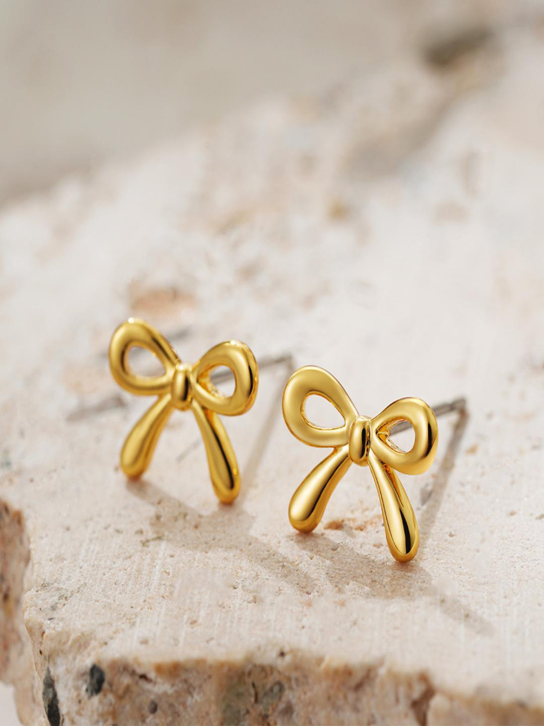 AQUASTREET 18K Gold Plated Waterproof Anti-tarnish Minimal Dianty Bow Stud Earrings