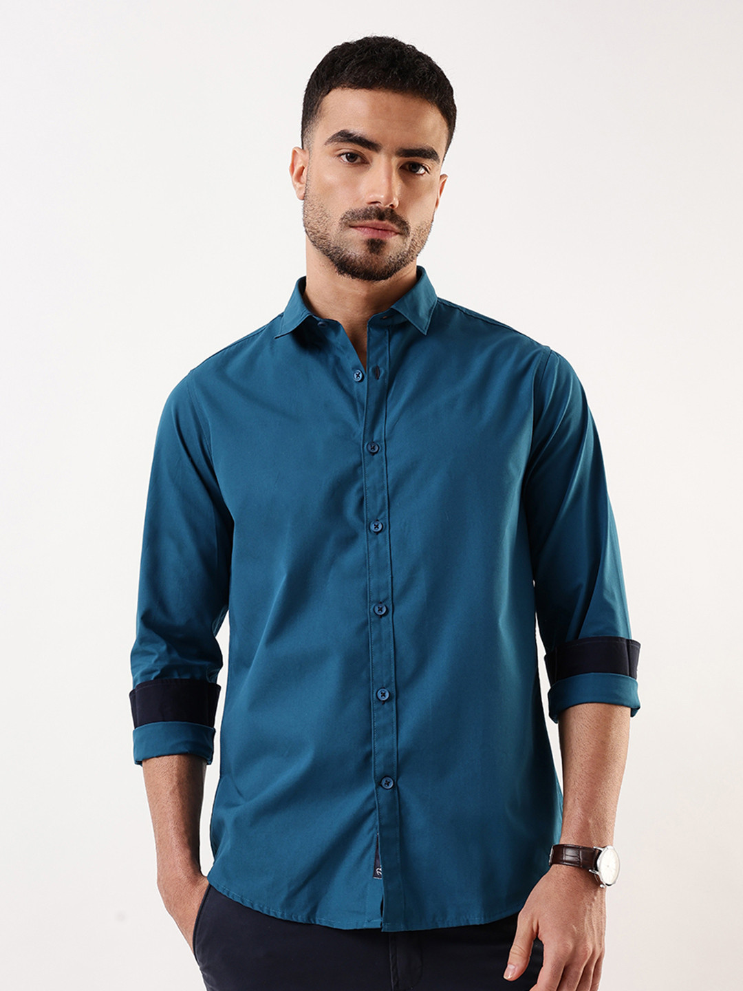 Dennis Lingo Men Solid Spread Collar Full Sleeves Regular Fit Casual Shirt