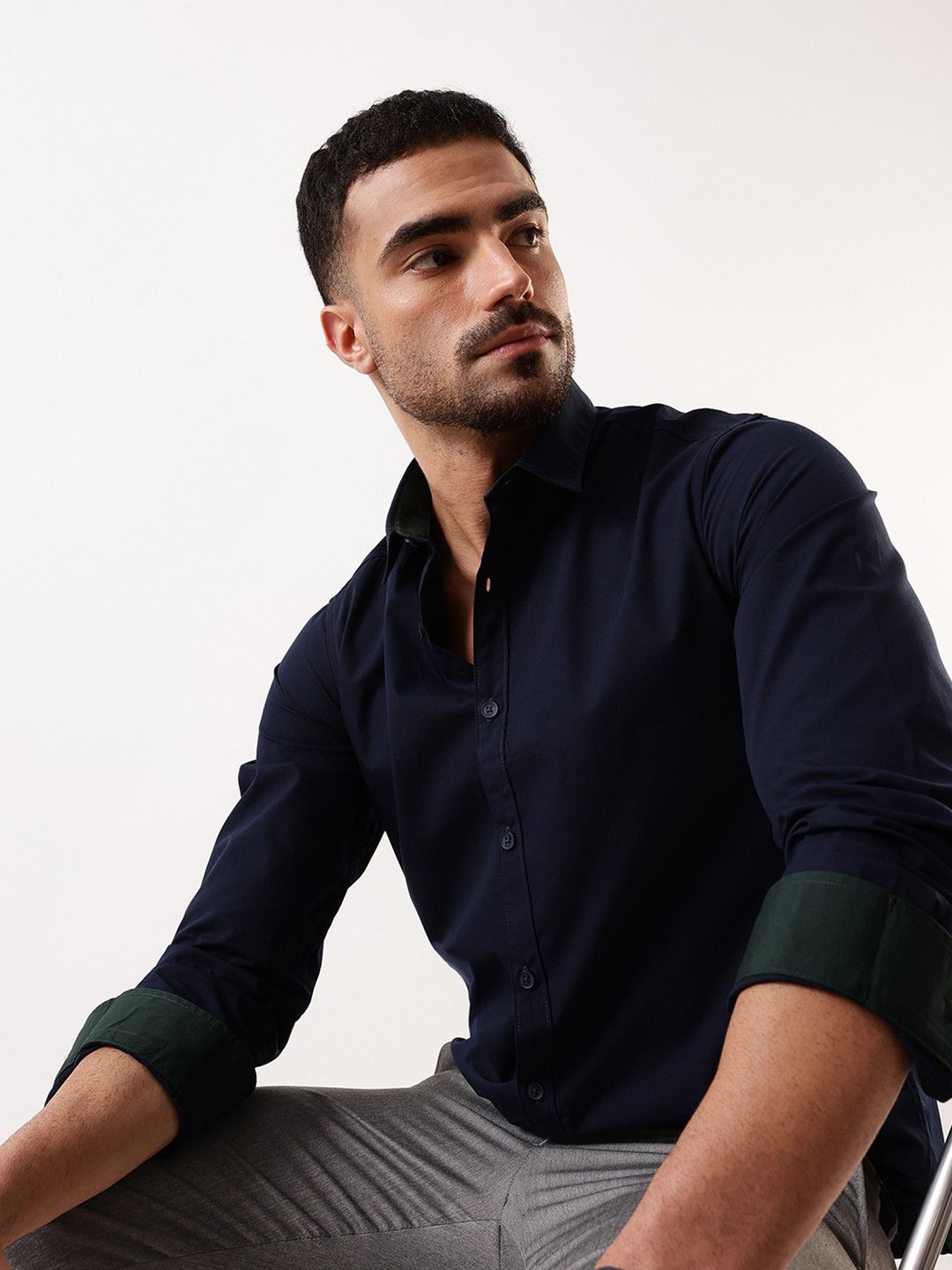 Dennis Lingo Men Solid Spread Collar Full Sleeves Regular Fit Casual Shirt