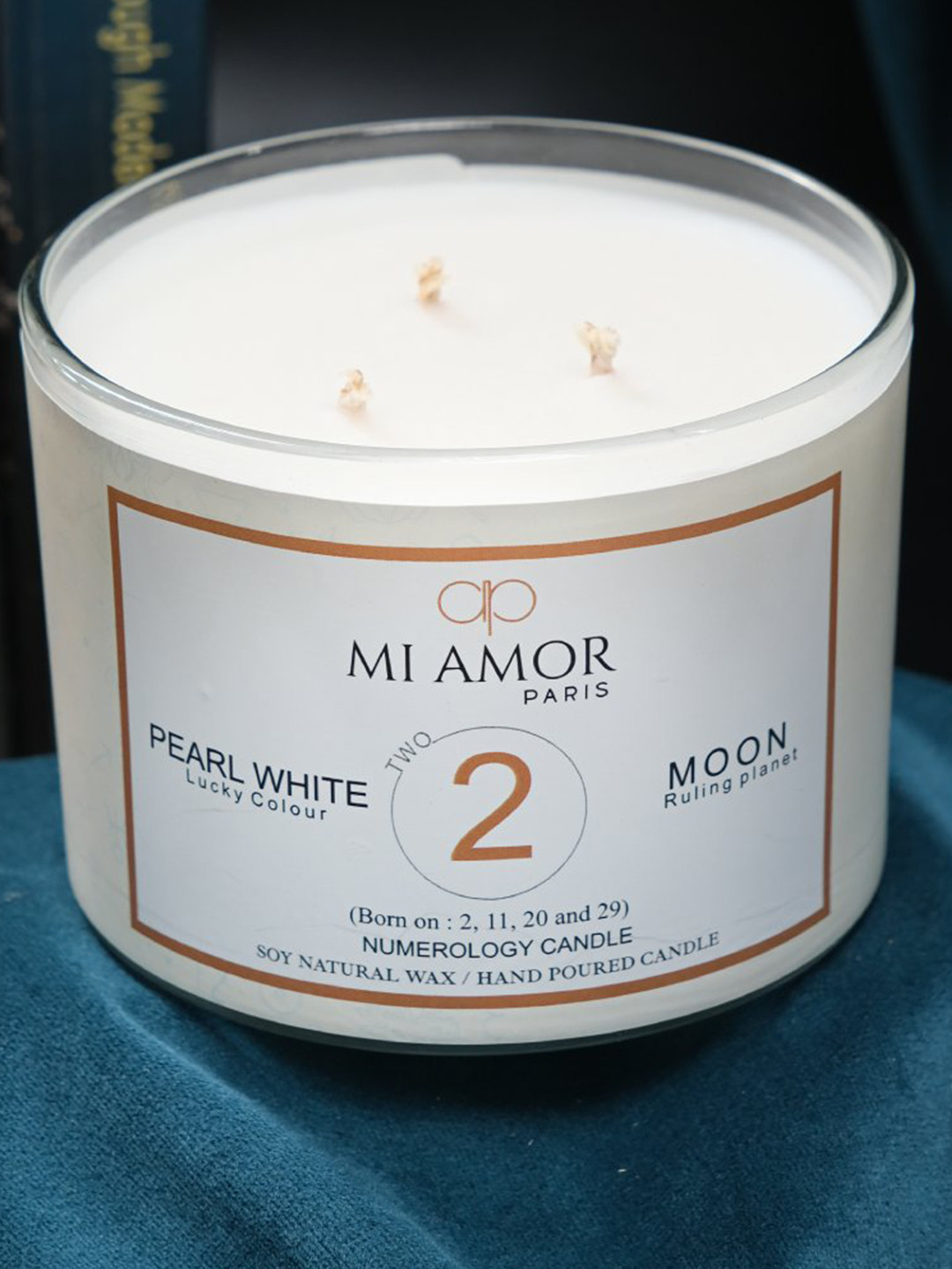 MI AMOR PARIS Number 2 Lead-Free Wick 3 Wick Scented Solid Geometric Regular Jar Candles
